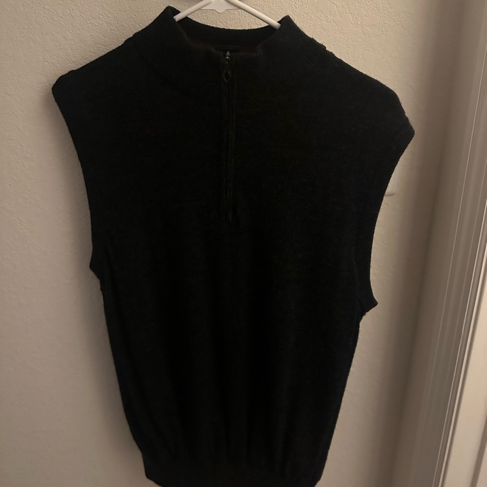 Mizuno Wind Vest. Size Small